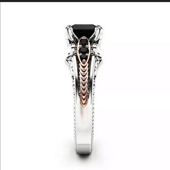 New 925 Silver Black Sapphire women’s Ring - Picture 6 of 6